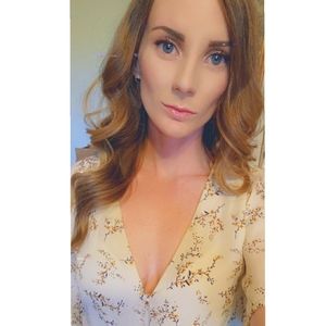 Meet your Posher, Tana jo